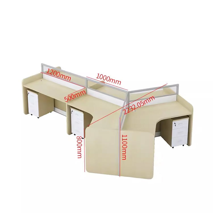 時尚辦公桌，可容納多人，V 型桌面帶隔間，三聚氰胺貼面，鋁合金框架，帶走線孔，楓木白，可定制，OD-A3